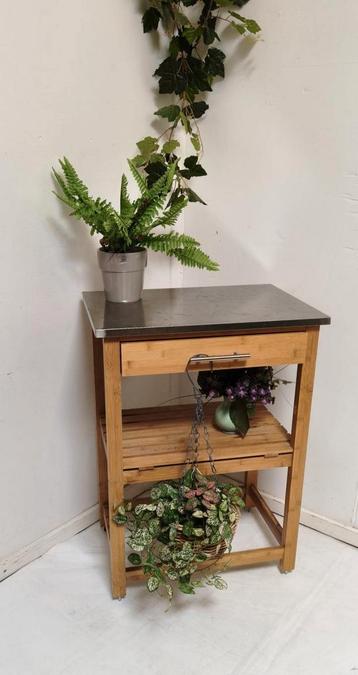 Houten kastje met lade en chroom werkblad keukenkastje  beschikbaar voor biedingen