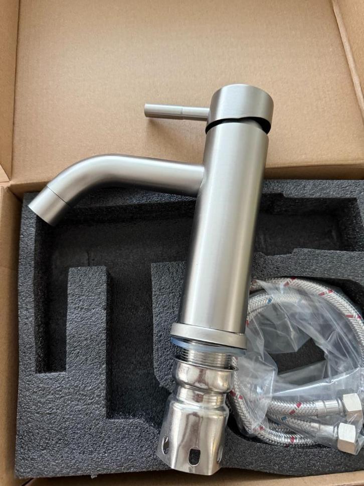 wastafelkraan geborsteld nikkel inc. aansluitslangen, Doe-het-zelf en Verbouw, Sanitair, Nieuw, Kraan, Verzenden