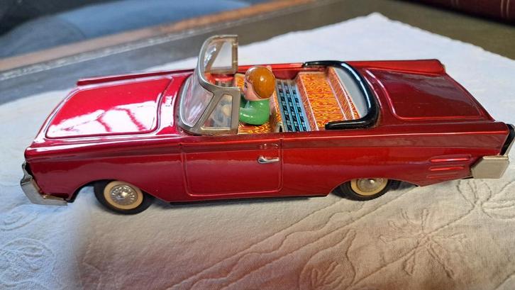 Vintage blikken speelgoed auto MF 892 frictie cabrio, Antiek en Kunst, Antiek | Speelgoed, Ophalen of Verzenden