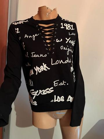 GUESS sweater maat S origineel ZGAN beschikbaar voor biedingen