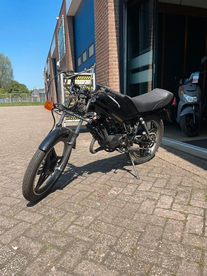 Honda MB 8, Fietsen en Brommers, Brommers | Oldtimers, Overige merken, Ophalen