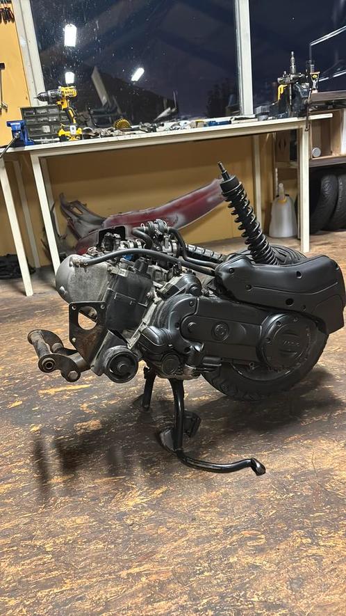 Motorblok piaggio zip iget e4 origineel in hele nette staat, Motoren, Tuning en Styling, Ophalen