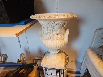 Bloempot steen 50x40 cm ornamenten beschikbaar voor biedingen