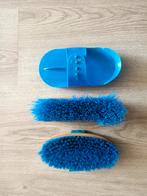 Set van blauwe borstels voor paarden, Ophalen of Verzenden, Zo goed als nieuw