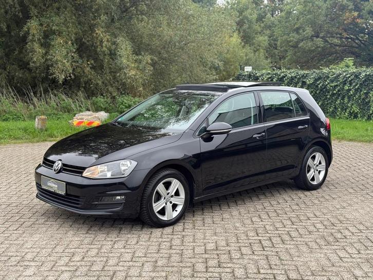 Volkswagen Golf 1.2 TSI Highline PANO I CAMERA I PDC I CRUIS, Auto's, Volkswagen, Bedrijf, Te koop, Golf, ABS, Airbags, Airconditioning