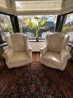 Twee gebroken witte oorfauteuils, Ophalen, Gebruikt, Klassiek, 75 tot 100 cm