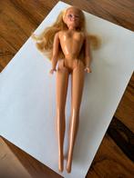 Vintage Barbie 1966 heel netjes, opbrengst voor goed doel, Ophalen, Zo goed als nieuw