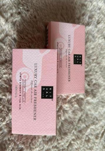 sakura autoparfum rituals beschikbaar voor biedingen