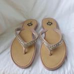 Stoere roze sandalen met strass. mt 37, Slippers, ., Ophalen of Verzenden, Zo goed als nieuw