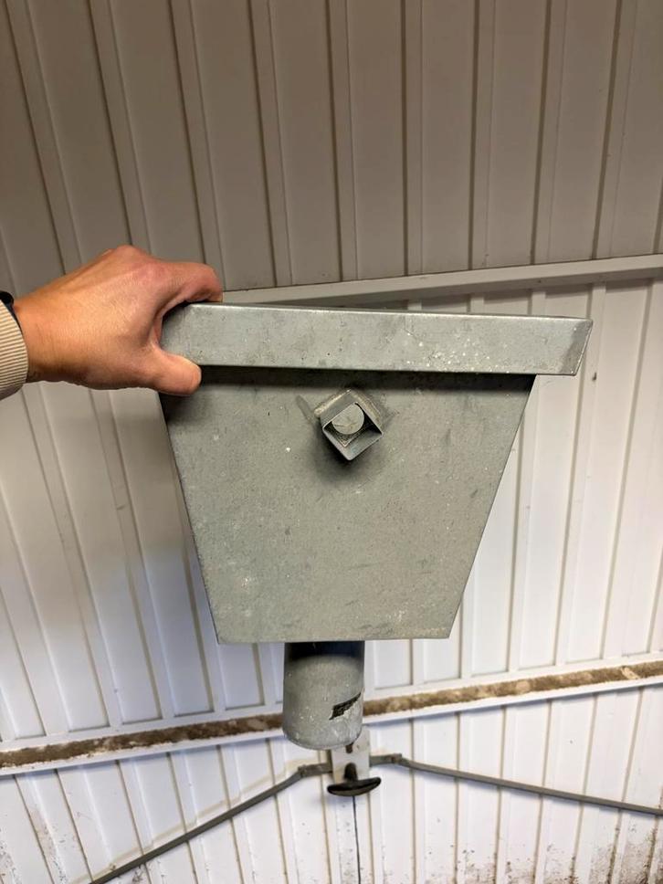 Zinken Vergaarbak - Uniek!, Doe-het-zelf en Verbouw, Buizen en Afvoer, Gebruikt, Afvoer, Zink, Minder dan 2 meter, 80 mm of meer
