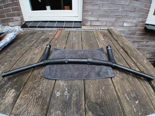 multi-grip stuur voor trekking fietsen, Fietsen en Brommers, Fietsaccessoires | Overige Fietsaccessoires, Gebruikt, Ophalen of Verzenden