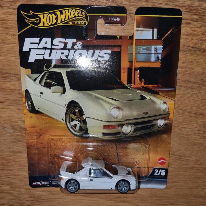 245 - Hotwheels Ford RS200 in verpakking., Hobby en Vrije tijd, Modelauto's | Overige schalen, Nieuw, Auto, Ophalen of Verzenden