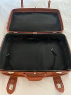 Vintage Cognac Lederen Koffer - 67x45cm, Sieraden, Tassen en Uiterlijk, Koffers, 60 tot 70 cm, Gebruikt, 45 tot 55 cm, Leer
