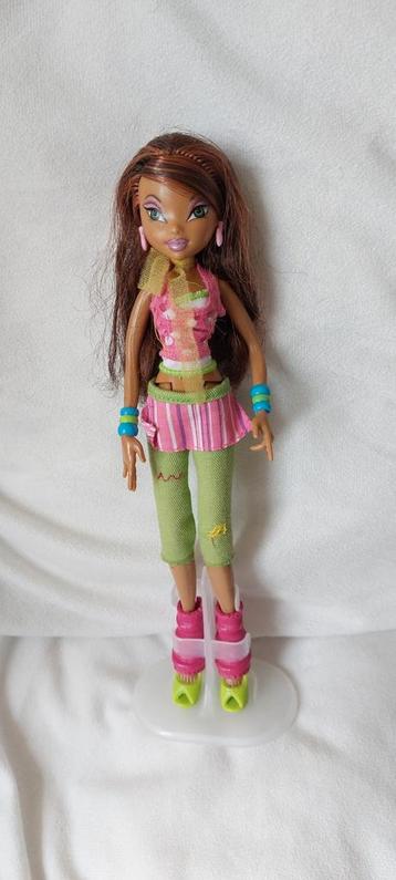 Winx layla concert barbie doll