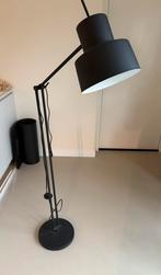 Industriële vloerlamp, Huis en Inrichting, Lampen | Vloerlampen, Ophalen, Zo goed als nieuw, 150 tot 200 cm