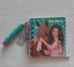 NIEUW: klein Miss Melody notitieblokje, Ophalen of Verzenden, Nieuw, Taal en Lezen