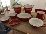 Mooie rode emaille  collectie, rood met gouden bies, Ophalen