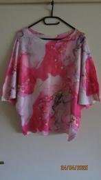Vrolijke oversized top met roze print & gouden accenten, Overige kleuren, Maat 42/44 (L), Ophalen of Verzenden, Zo goed als nieuw