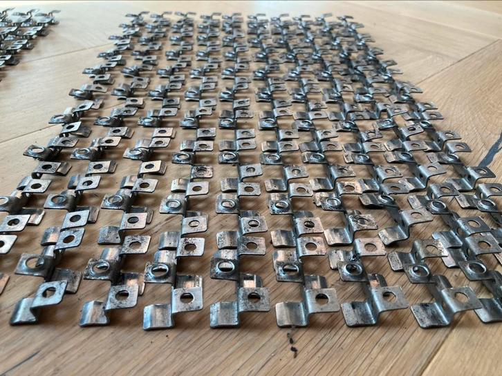RVS clips voor bevestigen Vlonderplanken, Doe-het-zelf en Verbouw, IJzerwaren en Bevestigingsmiddelen, Zo goed als nieuw, Ophalen