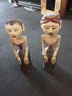 Tekoop  2x houte beelden, Ophalen
