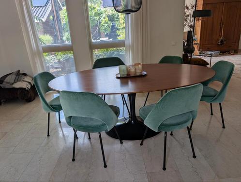 knoll tafel met zit stoelen, Huis en Inrichting, Tafels | Eettafels, Zo goed als nieuw, Vijf personen of meer, Ovaal, Ophalen