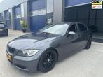 BMW 3-serie 318i leder carplay trekhaak 18inch m breedset!, Achterwielaandrijving, 129 pk, Handgeschakeld, 1335 kg