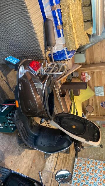 vespa lx frame +kenteken & met 4t 2v kabelboom compleet beschikbaar voor biedingen
