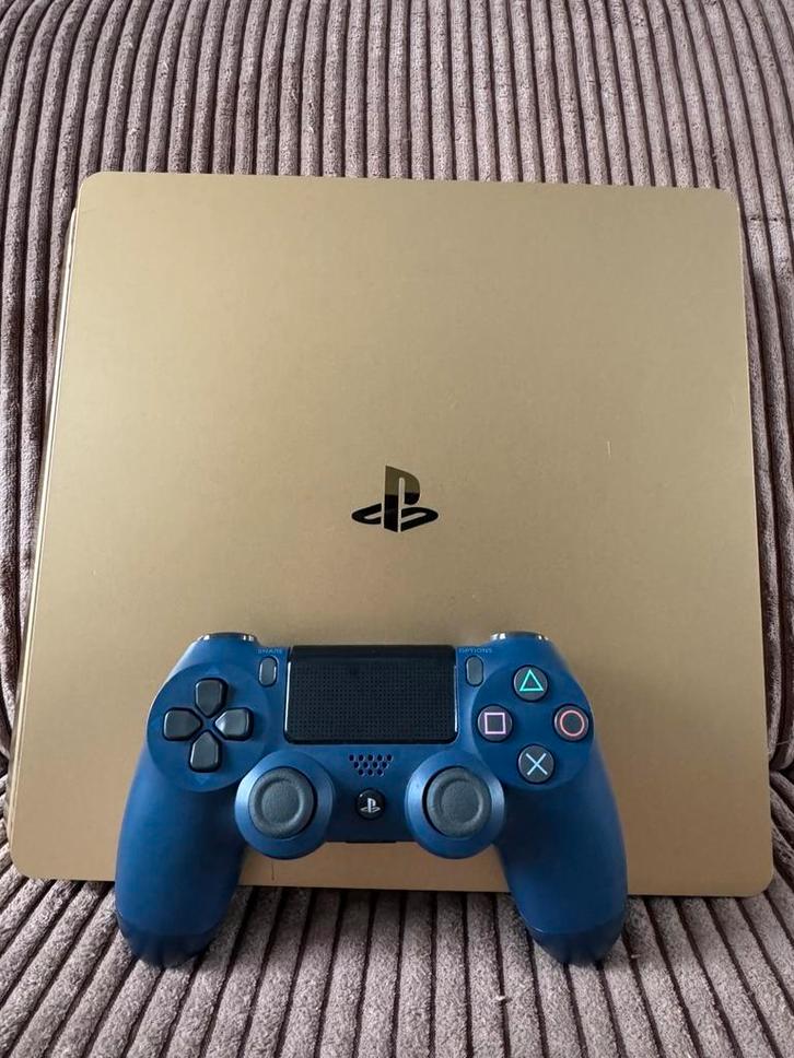 Sony Playstation 4 Slim 2TB Goud, Spelcomputers en Games, Spelcomputers | Sony PlayStation 4, Zo goed als nieuw, Slim, Met 1 controller