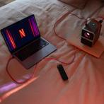 STOBE Titan mini beamer voor smartphone met USB C HDMI Kabel, Ruilrijk, Zo goed als nieuw, Info@ruilrijk.nl, Neerstraat 60, 6041 KD Roermond