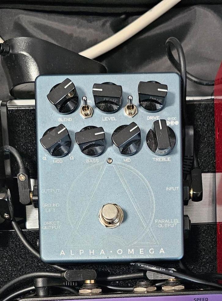 Darkglass Alpha Omega Distortion Pedaal, Muziek en Instrumenten, Effecten, Zo goed als nieuw, Distortion, Overdrive of Fuzz, Ophalen of Verzenden