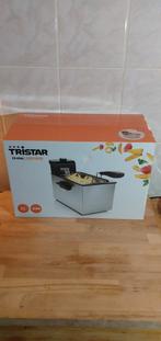 Tristare FR-6946 - Deep Fryer, Witgoed en Apparatuur, Frituurpannen, 2 tot 3 liter, Ophalen, Nieuw, Uitneembare binnenpan