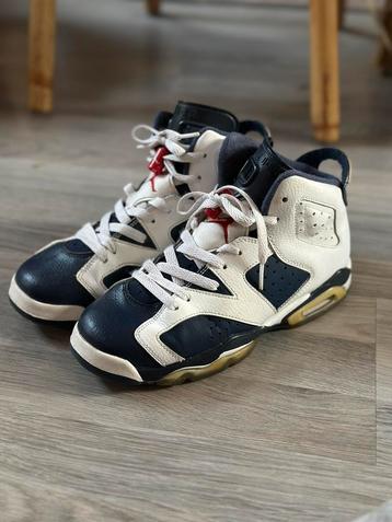 Air Jordan 6 Retro Olympic London (2012) beschikbaar voor biedingen