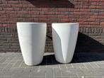 Hoge witte bloempotten, Ophalen, Rond, Zo goed als nieuw, Minder dan 25 cm