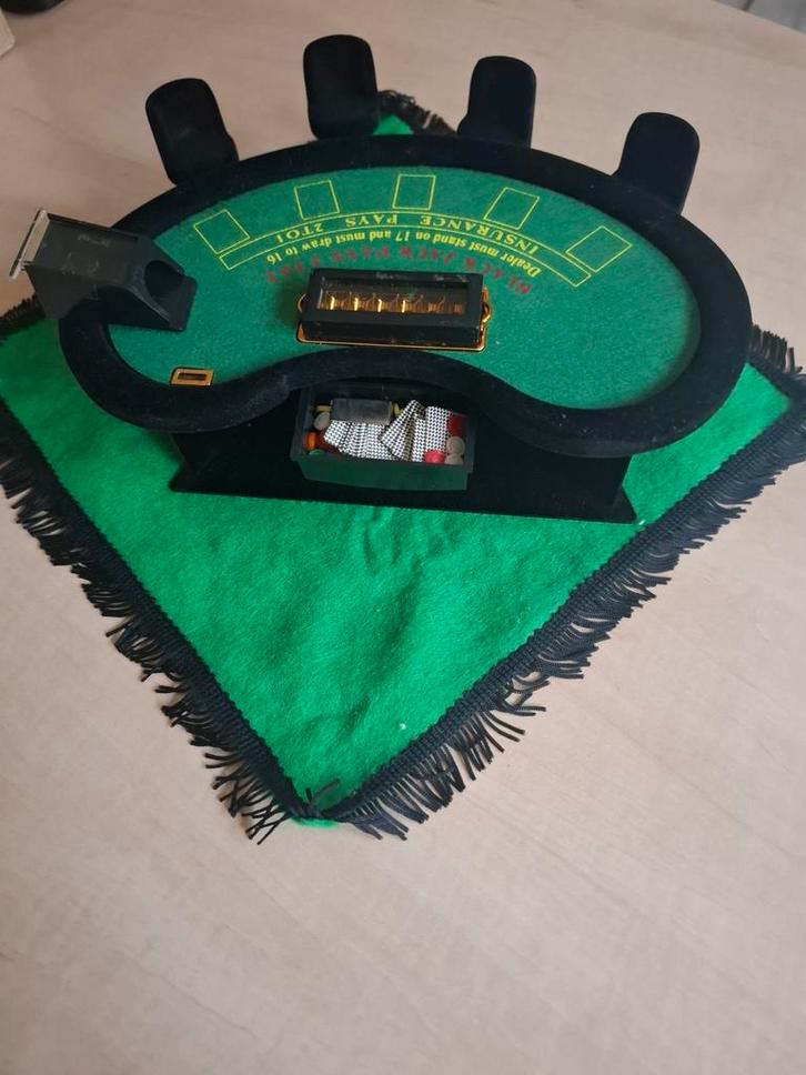 Mini Blackjack Tafel met Accessoires, Hobby en Vrije tijd, Gezelschapsspellen | Bordspellen, Zo goed als nieuw, Een of twee spelers