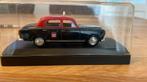 Modelauto Peugeot 403 Taxi’ in vitrine doosje, Ophalen of Verzenden, Zo goed als nieuw, Auto, Overige merken