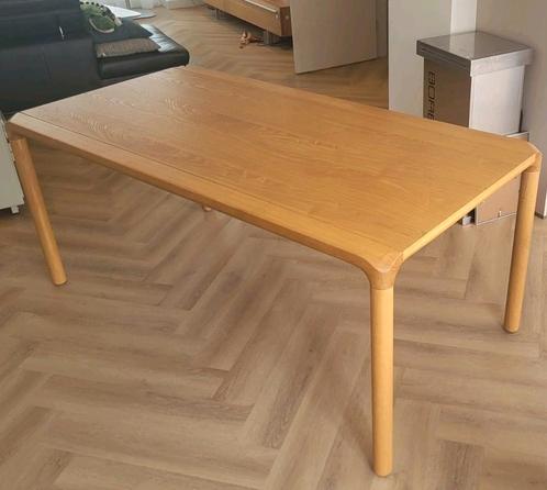 ZUIVER 'strorm' eettafel 180x90, Huis en Inrichting, Tafels | Eettafels, Gebruikt, 50 tot 100 cm, 150 tot 200 cm, Vijf personen of meer