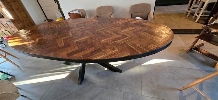 Eettafel 240 bij 110, Huis en Inrichting, Overige Huis en Inrichting, Zo goed als nieuw, Ophalen of Verzenden