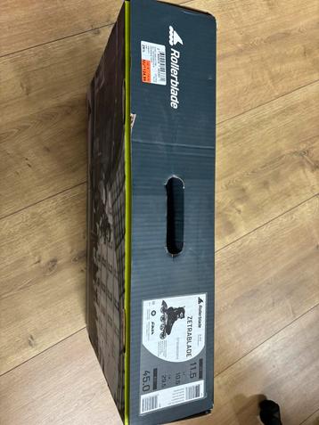 Te koop nieuwe skeelers maat 45 merk rollerblade beschikbaar voor biedingen