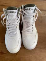 Prachtige Adidas sneakers. Wit maat 46., Ophalen of Verzenden, Zo goed als nieuw, Wit