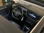 Volkswagen T-Roc 1.5 TSI Sport 150 PK|PANO|VIRTUAL|CAMERA|AC, Voorwielaandrijving, Stof, 4 cilinders, 150 pk