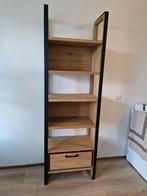 Industriële boekenkast merk: Henders en Hazel, Ophalen, Zo goed als nieuw, Minder dan 150 cm, Met lade(s)