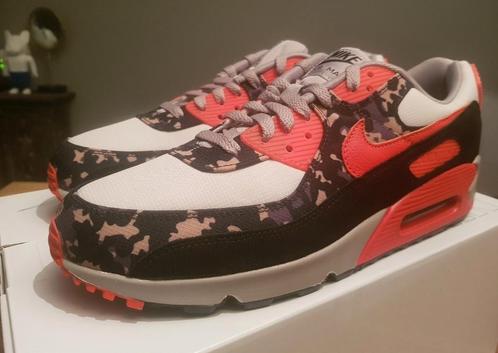 Nike air max 90 NBY camo infrared us 11,5 eu 45,5 DS, Kleding | Heren, Schoenen, Nieuw, Sneakers of Gympen, Overige kleuren, Ophalen