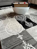 Mooi mid groot kleed tapijt grijs zwart wit, Ophalen of Verzenden, Zwart, Rechthoekig, 200 cm of meer