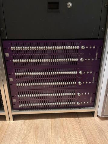 Klark Teknik Square One equalizer beschikbaar voor biedingen