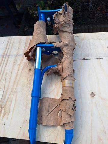 Nieuw voorvork beschikbaar voor biedingen