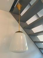 Oude schoollamp, Huis en Inrichting, Lampen | Hanglampen, Gebruikt, Ophalen of Verzenden, Glas, 75 cm of meer
