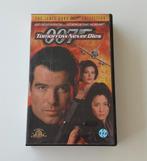007 Tomorrow Never Dies - Film op VHS uit 1999, Vanaf 12 jaar, Ophalen, Zo goed als nieuw, Actie en Avontuur