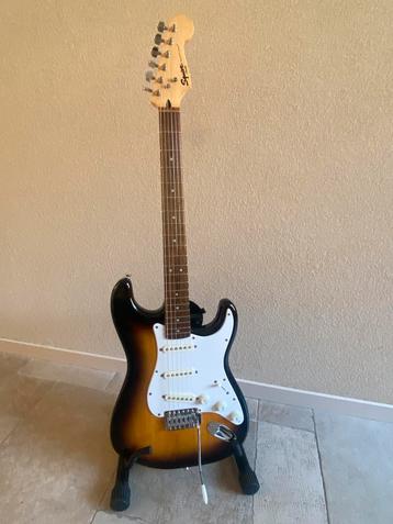 Squier bullet stratocaster beschikbaar voor biedingen