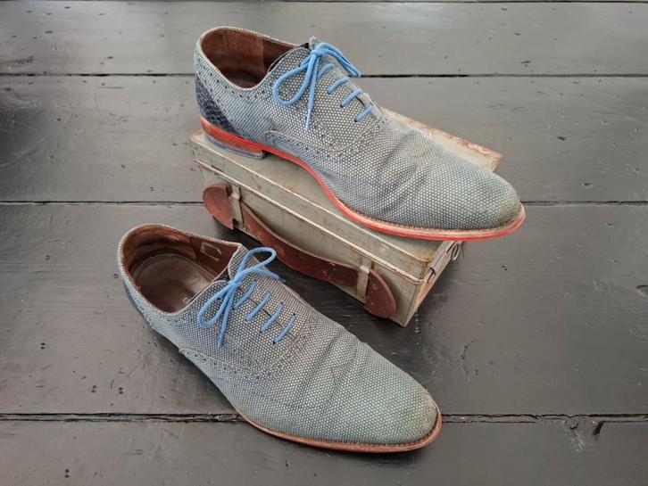 Floris van Bommel Schoenen Maat 8.5, Kleding | Heren, Schoenen, Gedragen, Veterschoenen, Blauw, Ophalen of Verzenden