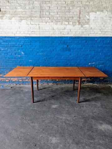 Vintage Deense uitschuifbare eettafel- 130/230cm beschikbaar voor biedingen